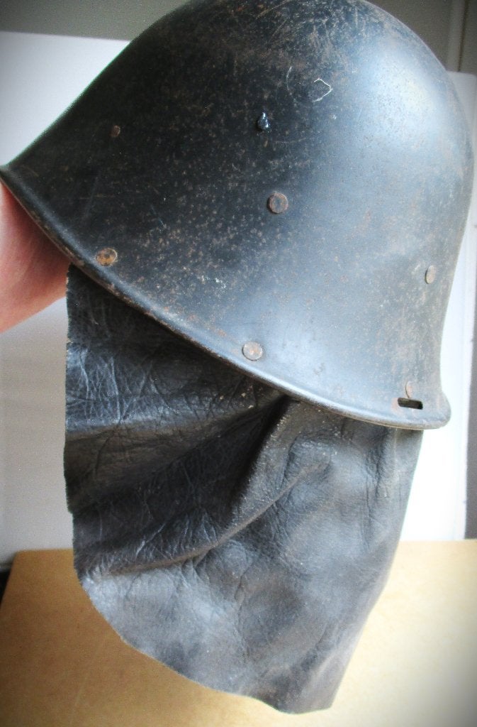 Helm~WO II~Nederlandse M34 Staalhelm~LBD~WO 2, Ophalen of Verzenden, Landmacht, Nederland, Helm of Baret