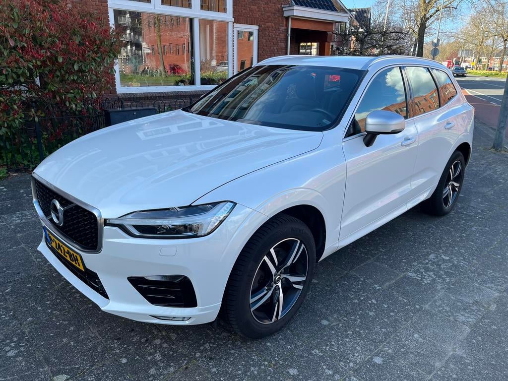 Volvo XC60 R-design T4 automaat, Wit, XC60, Particulier, 1996 cc