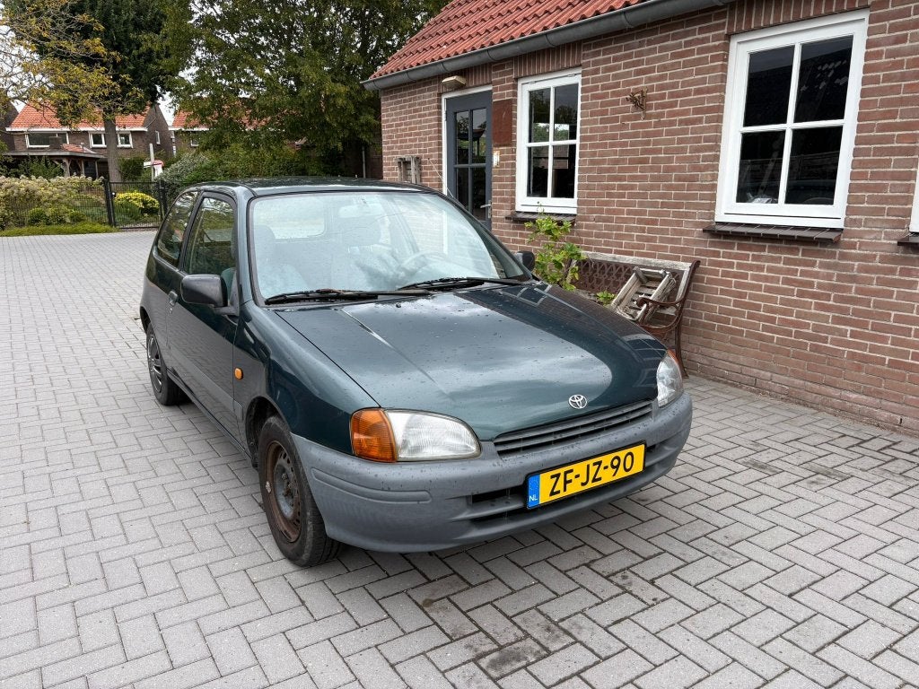 Toyota Starlet 1.3 16V 1999 Groen, 15 km/l, 74 pk, 4 cilinders, Starlet