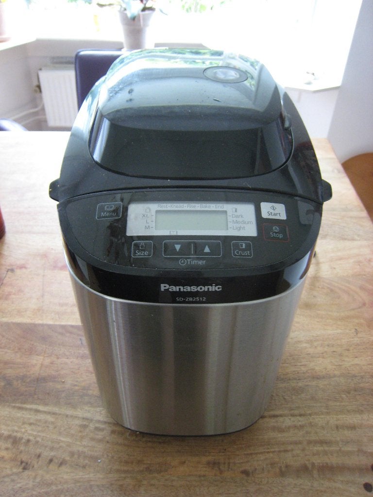 t.e.a.b broodbak machine Panasonic uit de SD-ZB serie, 400 tot 800 gram deeg, Ophalen, Met timer, Gebruikt
