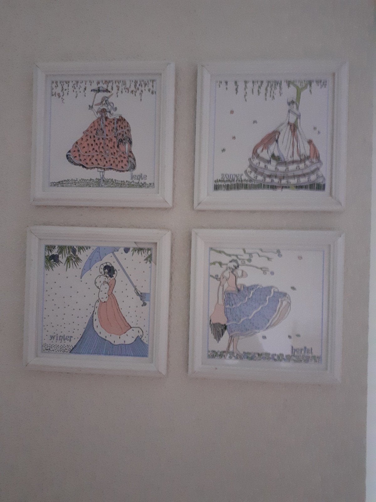 4 Schilderijtjes De 4 Jaargetijden, Ophalen of Verzenden, Zo goed als nieuw