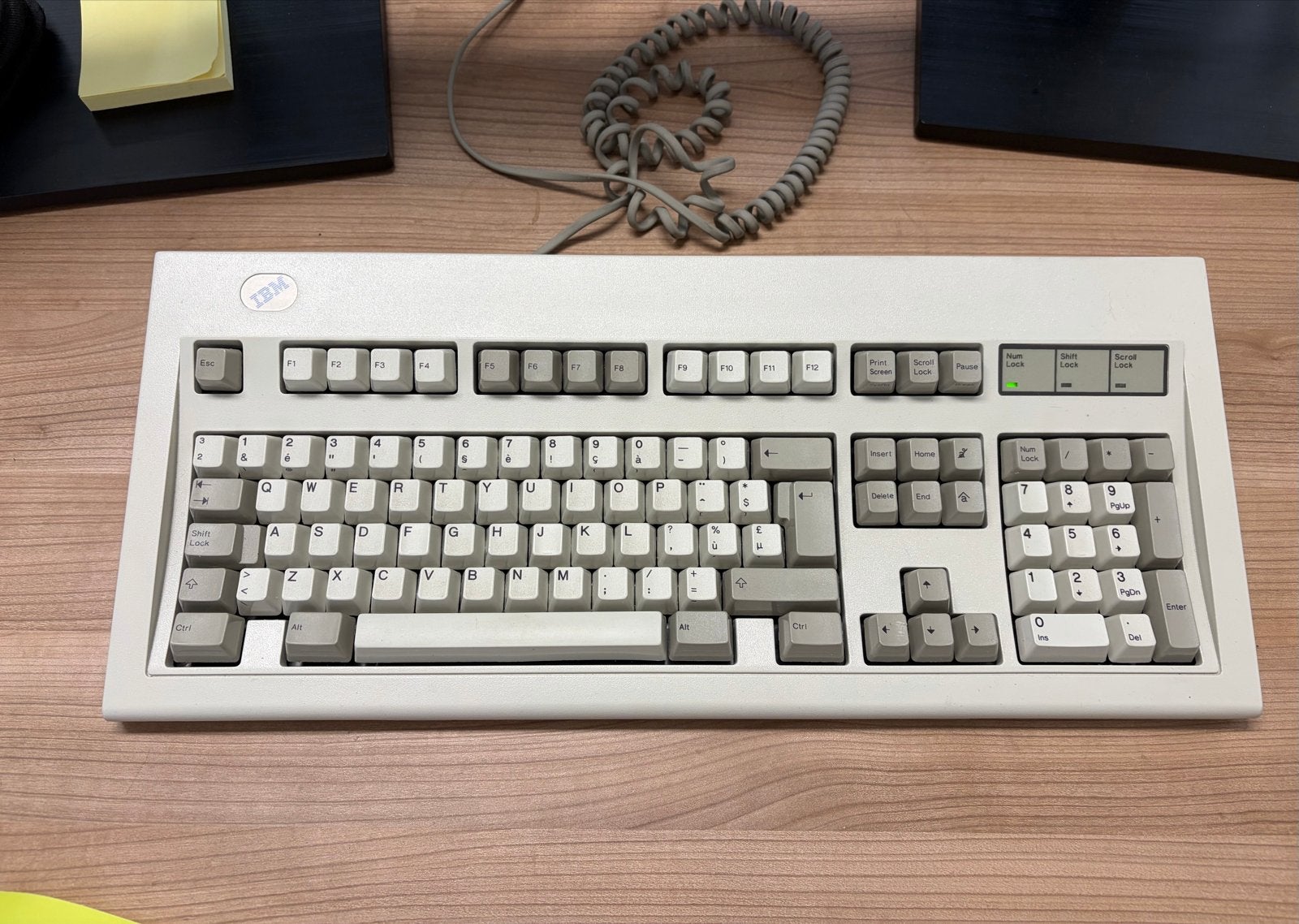 IBM model M buckling spring ps/2 aansluiting, Computers en Software, Vintage Computers, Ophalen, IBM
