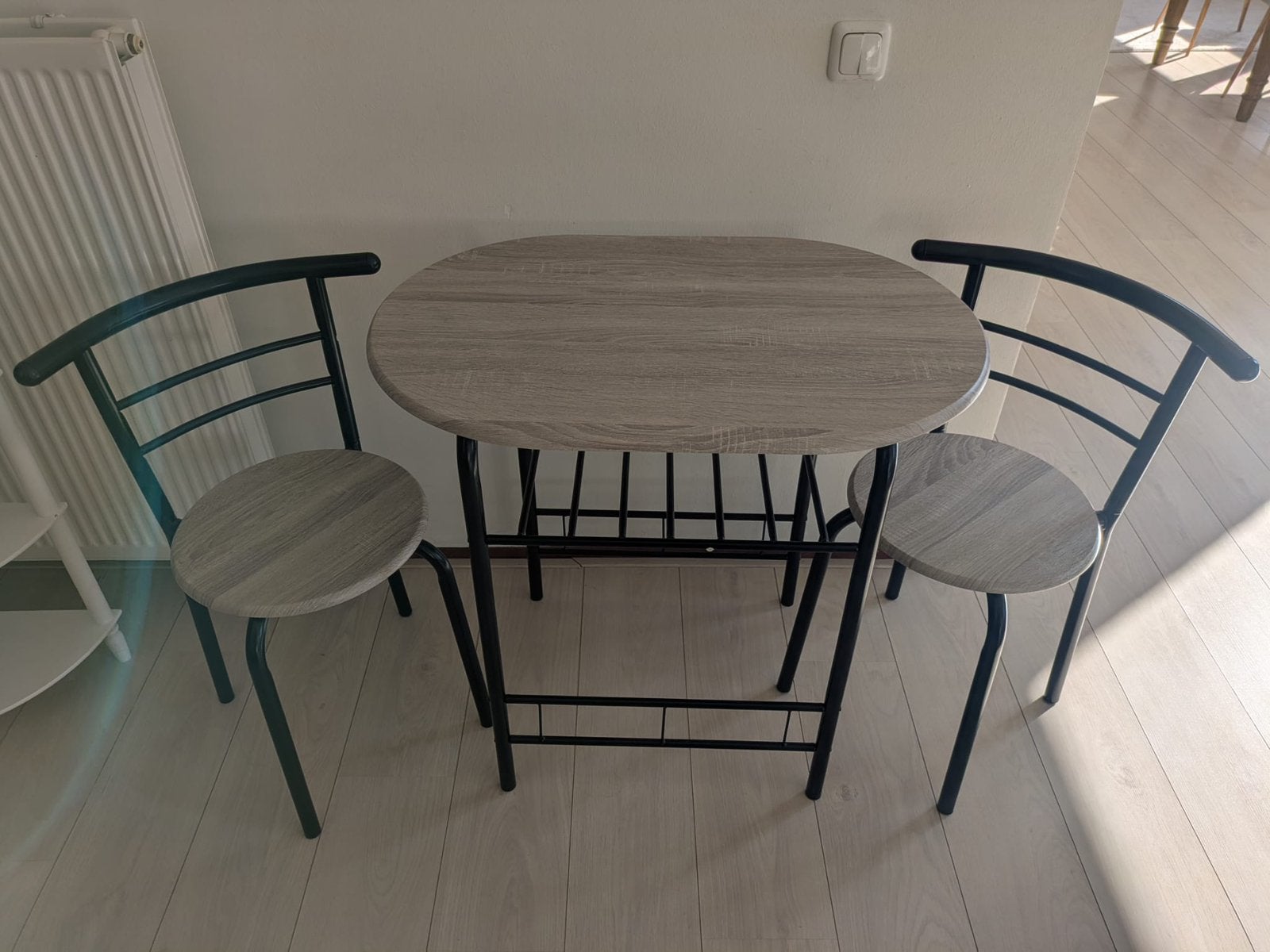 Bar tafel met 2 inschuifbare krukken, Ophalen, Zo goed als nieuw