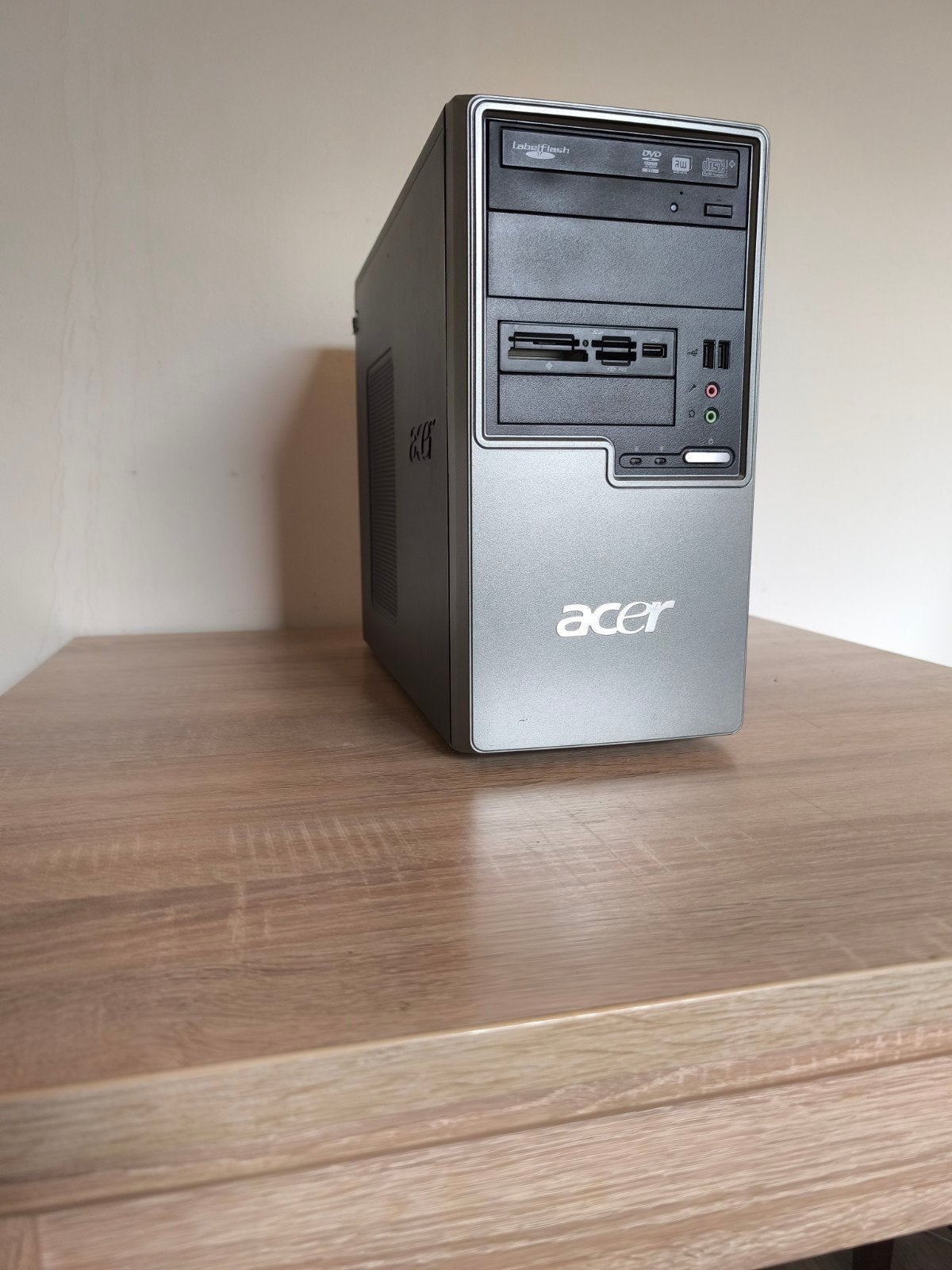 Windows 7 Game PC met i5 en Radeon HD4650 1GB, Gebruikt, Ophalen of Verzenden, Gaming, Met videokaart