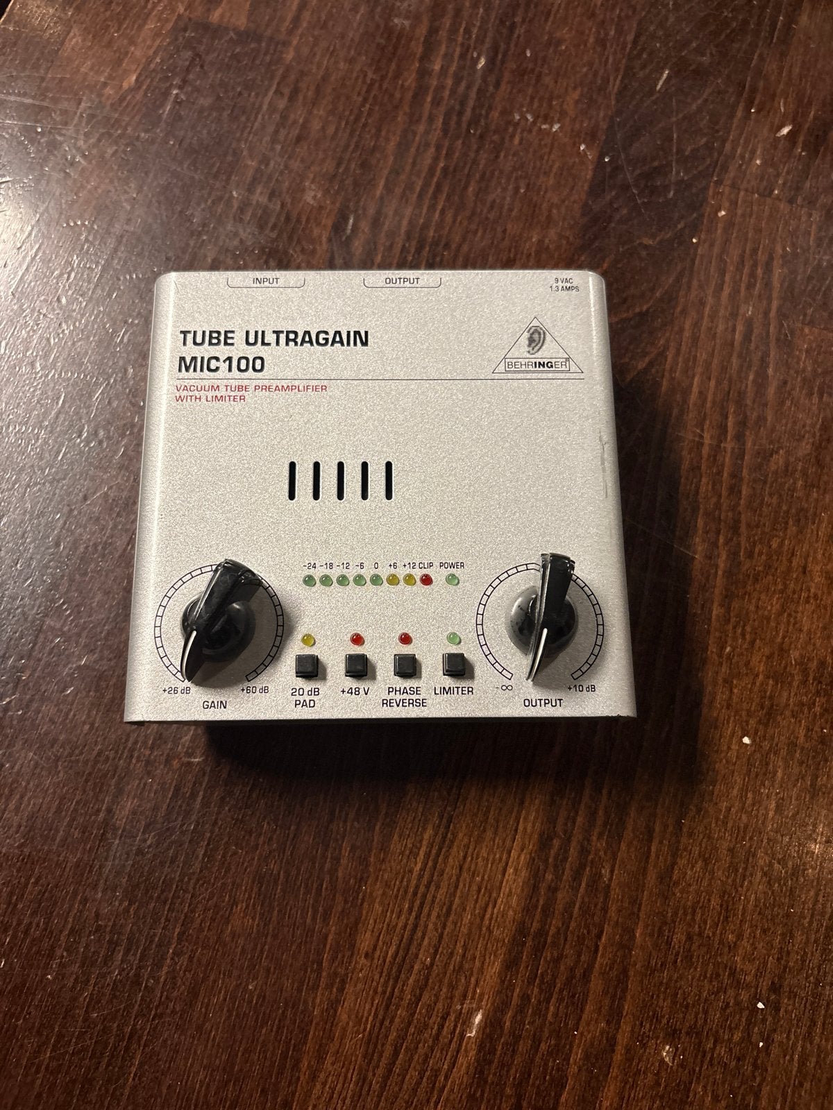 Behringer Tube Ultragain MIC100 Microfoon Voorversterker, Ophalen of Verzenden, Gebruikt, Overige typen