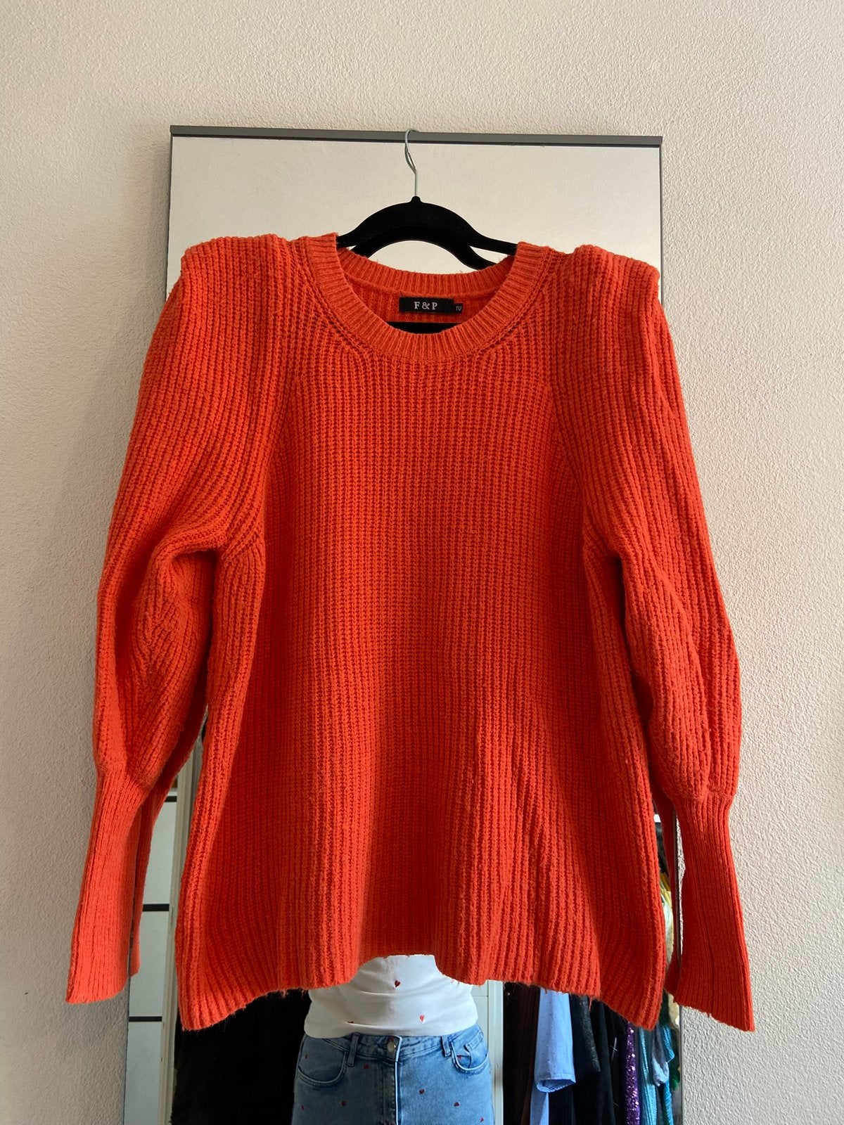 Vrolijke oranje trui, Verzenden, Gedragen, Maat 38/40 (M), Oranje