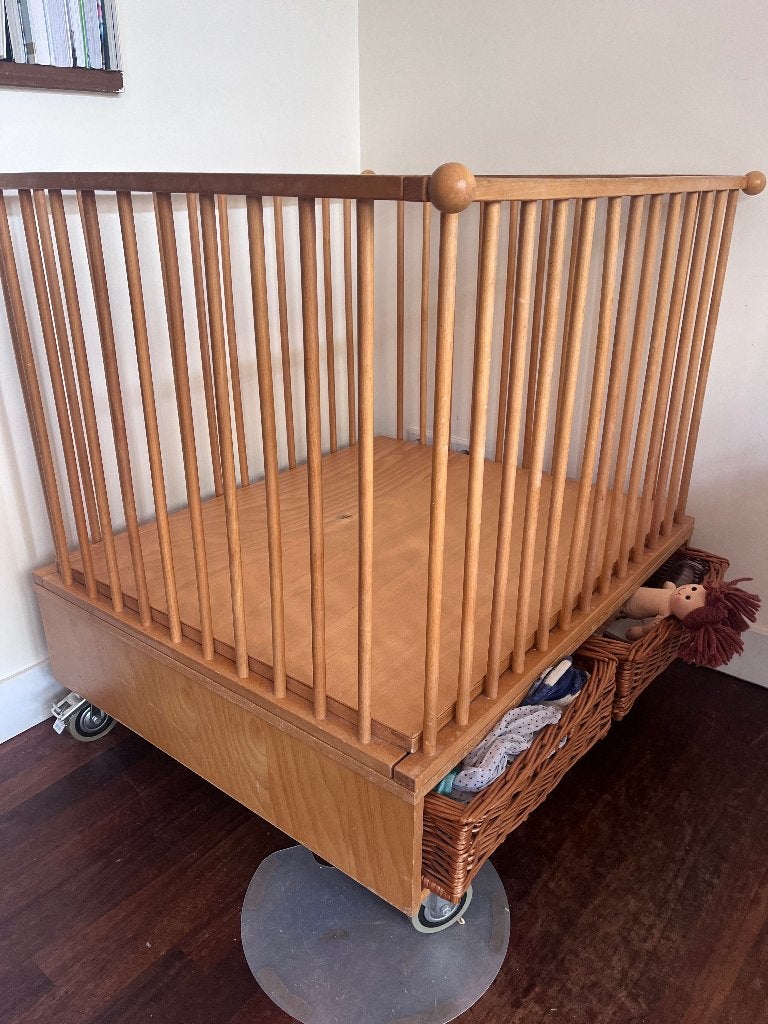 Vintage box, Kinderen en Baby's, Boxen, Ophalen, Gebruikt, Rechthoekig, In hoogte verstelbaar