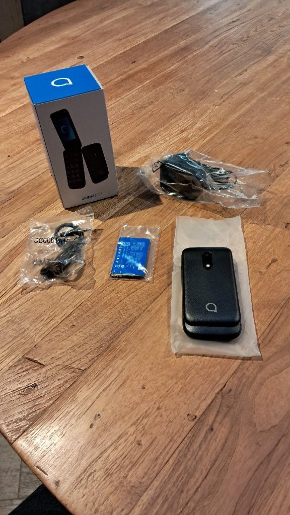 Alcatel 2053, Zwart, Fysiek toetsenbord, Nieuw, Inklapmodel