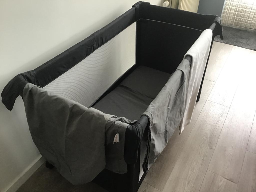 Campingbedje voor baby’s en peuters,, Ophalen, Zo goed als nieuw, Reisbedje