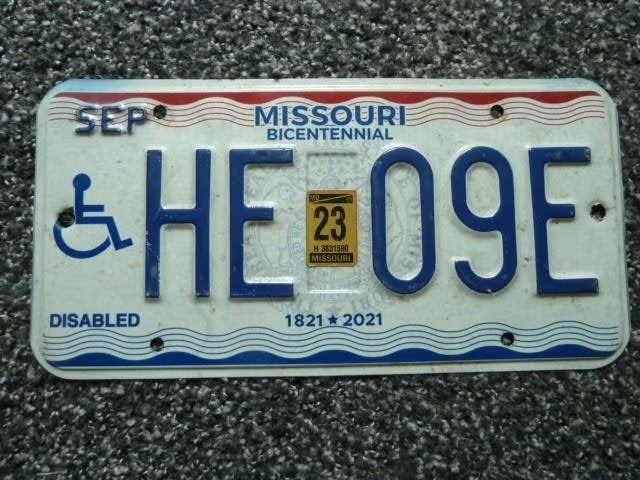 Kentekenplaat licenseplate Missouri Bicentennial 1821-2021, Verzamelen, Verzenden, Gebruikt, Auto's