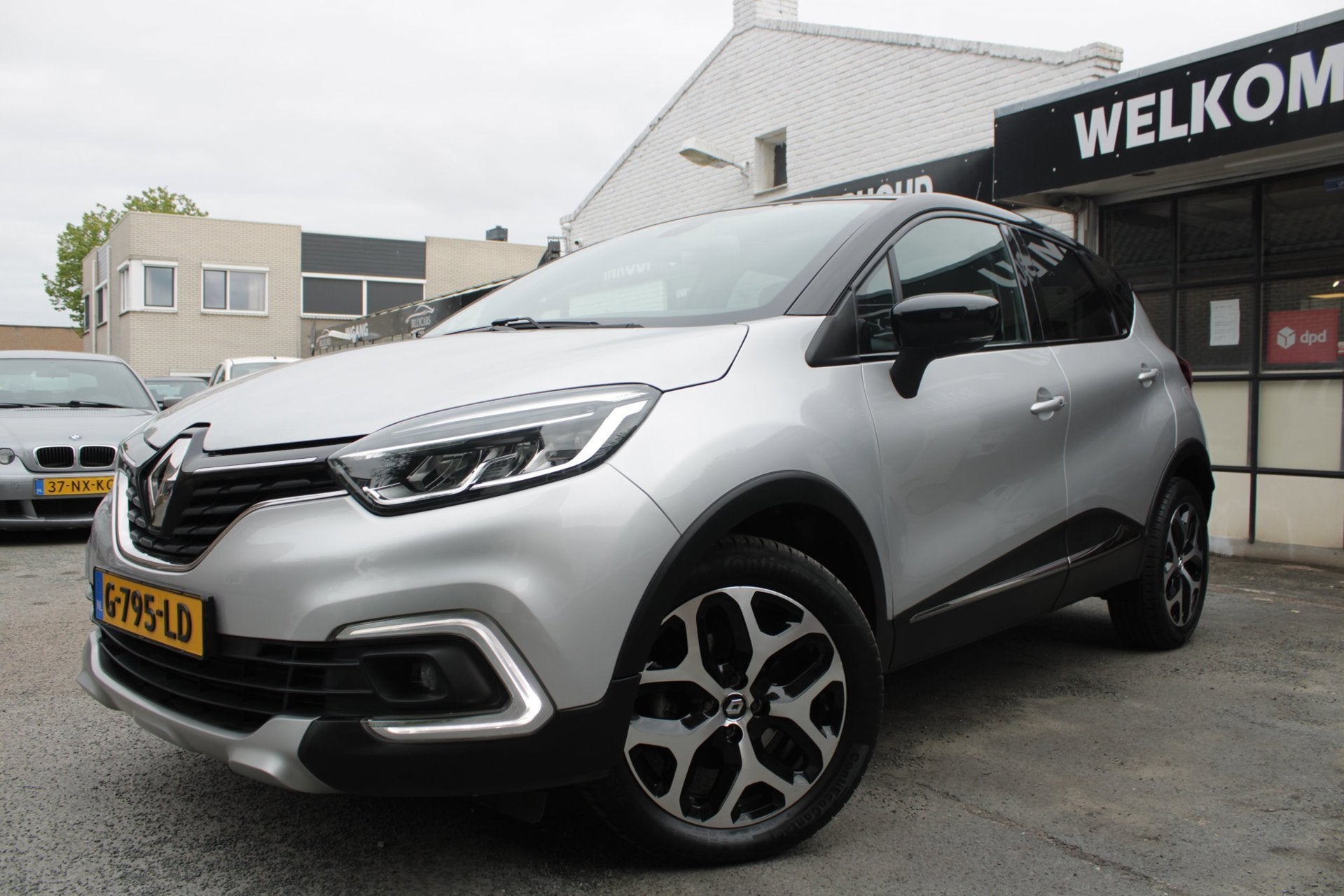 Renault Captur 1.2 TCe Intens / Camera / Panodak / Keyless /, Auto's, Automatische klimaatregeling, Gebruikt, 4 cilinders, 635 kg