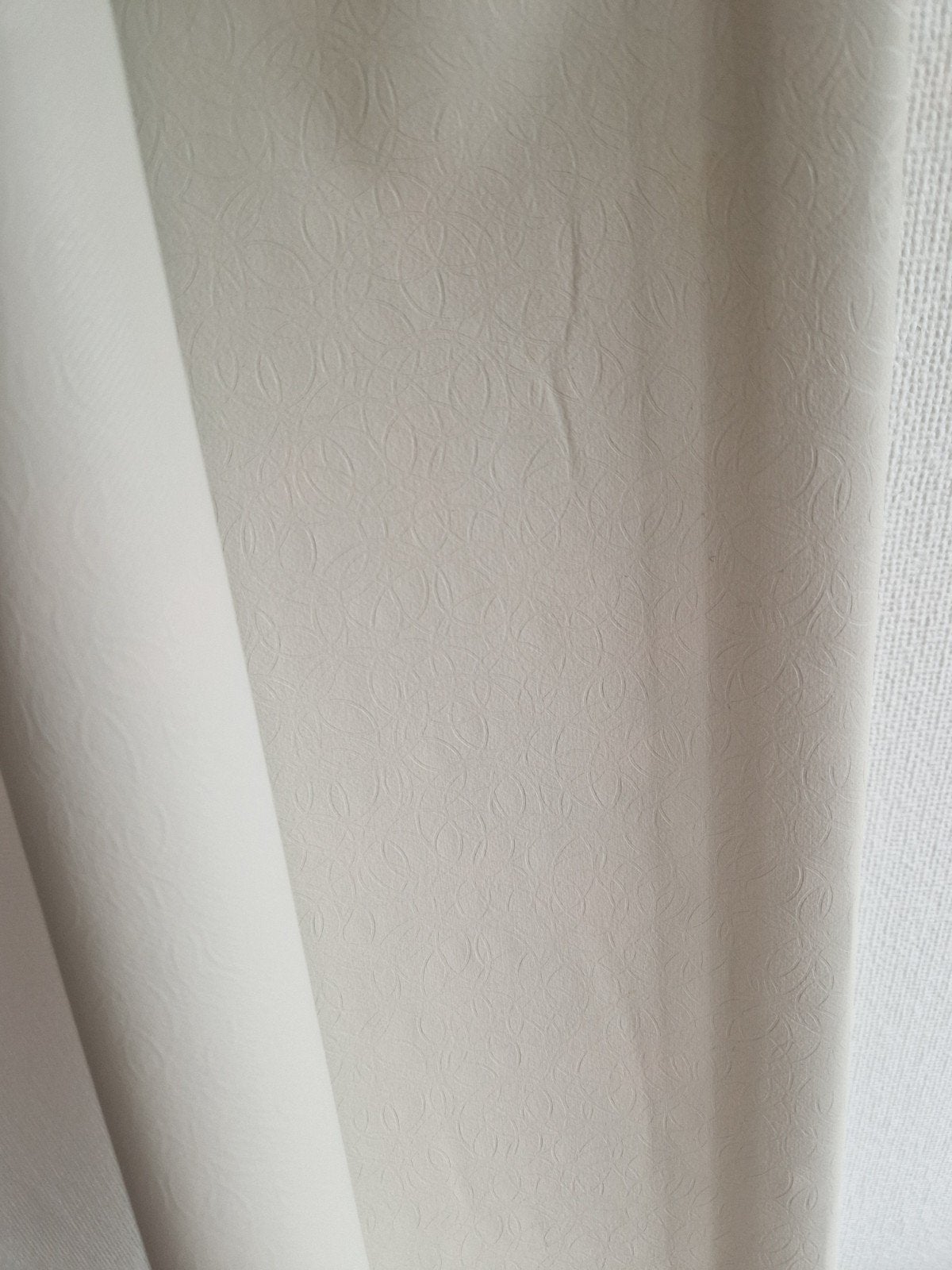 Crème verduisterend rolgordijn met patroon, Overige merken, Inclusief montageonderdelen, Ophalen of Verzenden, Zo goed als nieuw