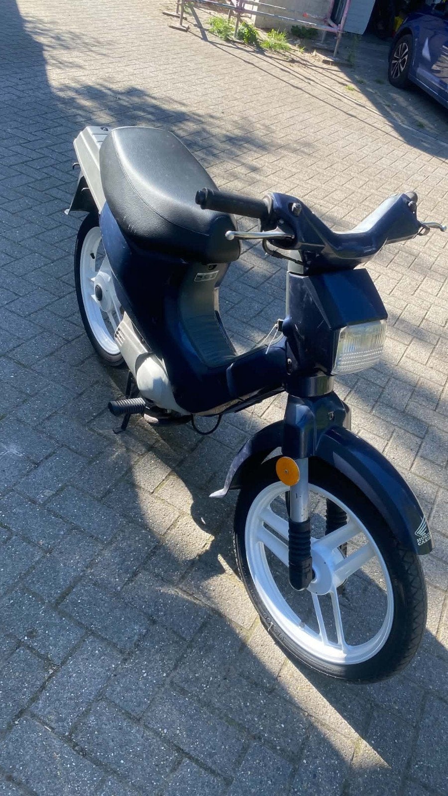honda wallaroo, Ophalen, Tank