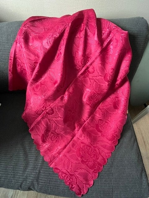 tafelkleed/ Foulard 1.80 x 1.30, 180 cm, 130 cm, Geweven, Nieuw