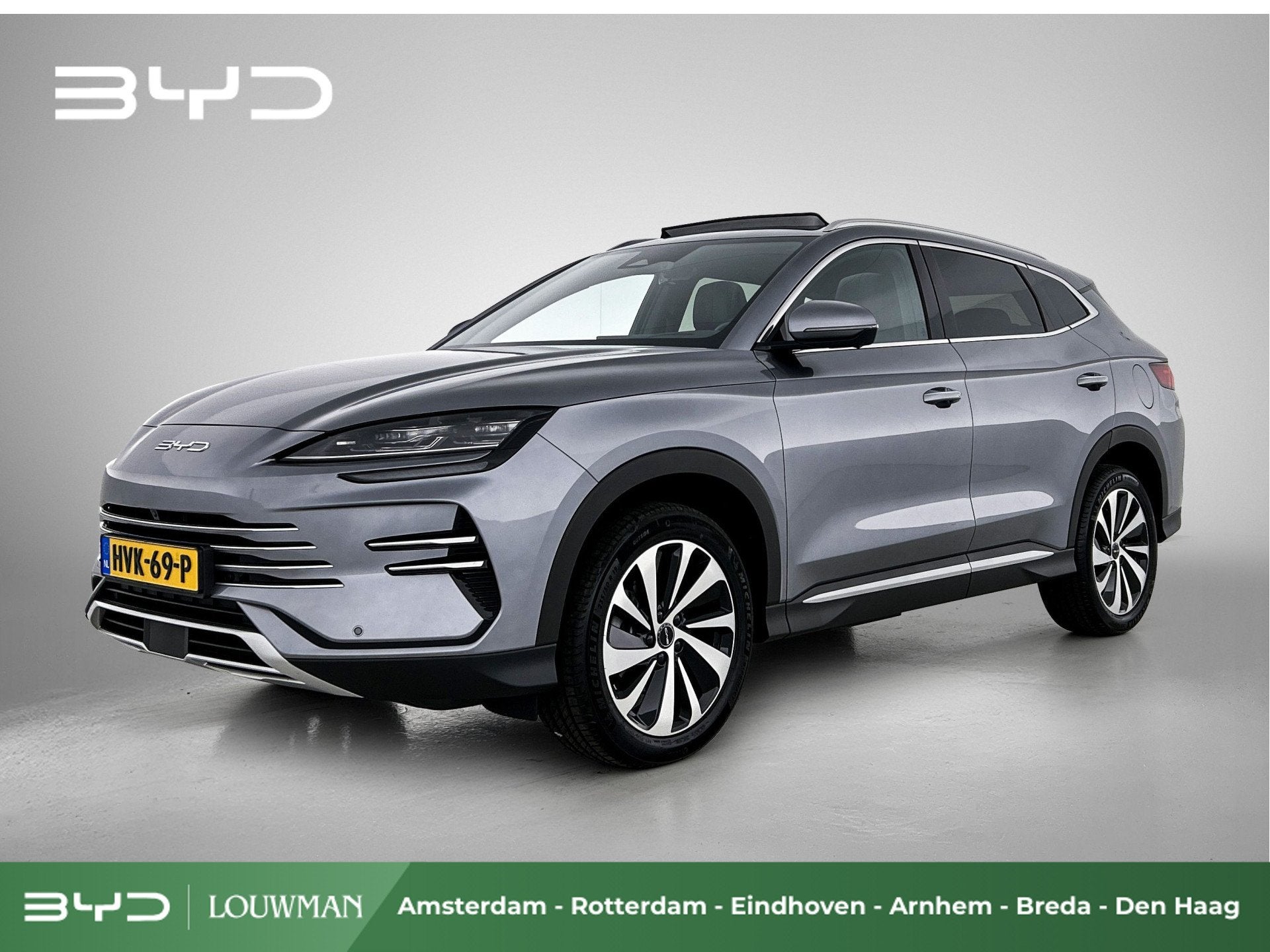 BYD SEAL U 1.5 DM-i FWD Boost | Eerste eigenaar | Origineel, Seal U, Hybride Elektrisch/Benzine, SUV of Terreinwagen, Zilver of Grijs