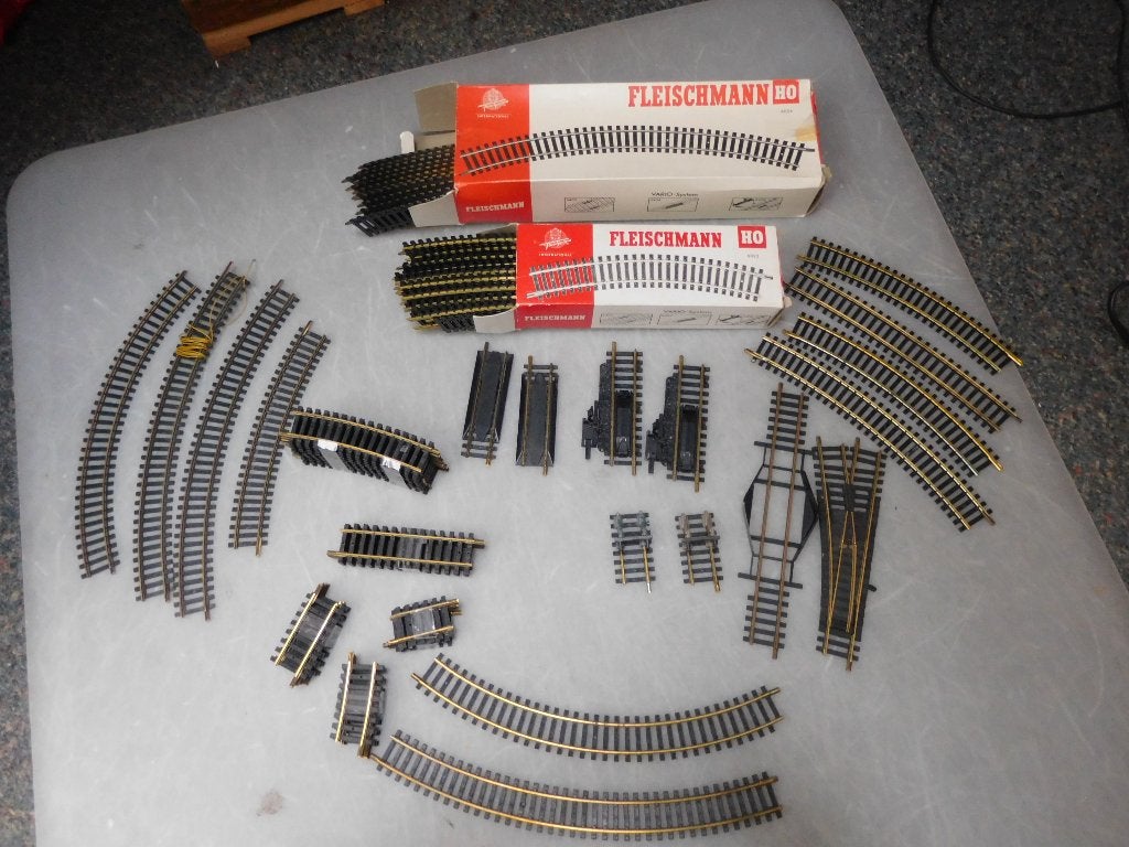 kavel met nette Fleischmann modelrails H0, Hobby en Vrije tijd, Gebruikt, Gelijkstroom, Fleischmann, Rails