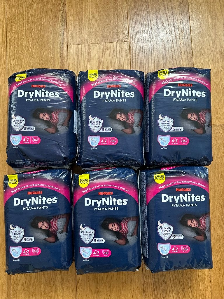 6 pakken Huggies DryNites Frozen voor meisjes 4-7 jaar, Ophalen, Nieuw