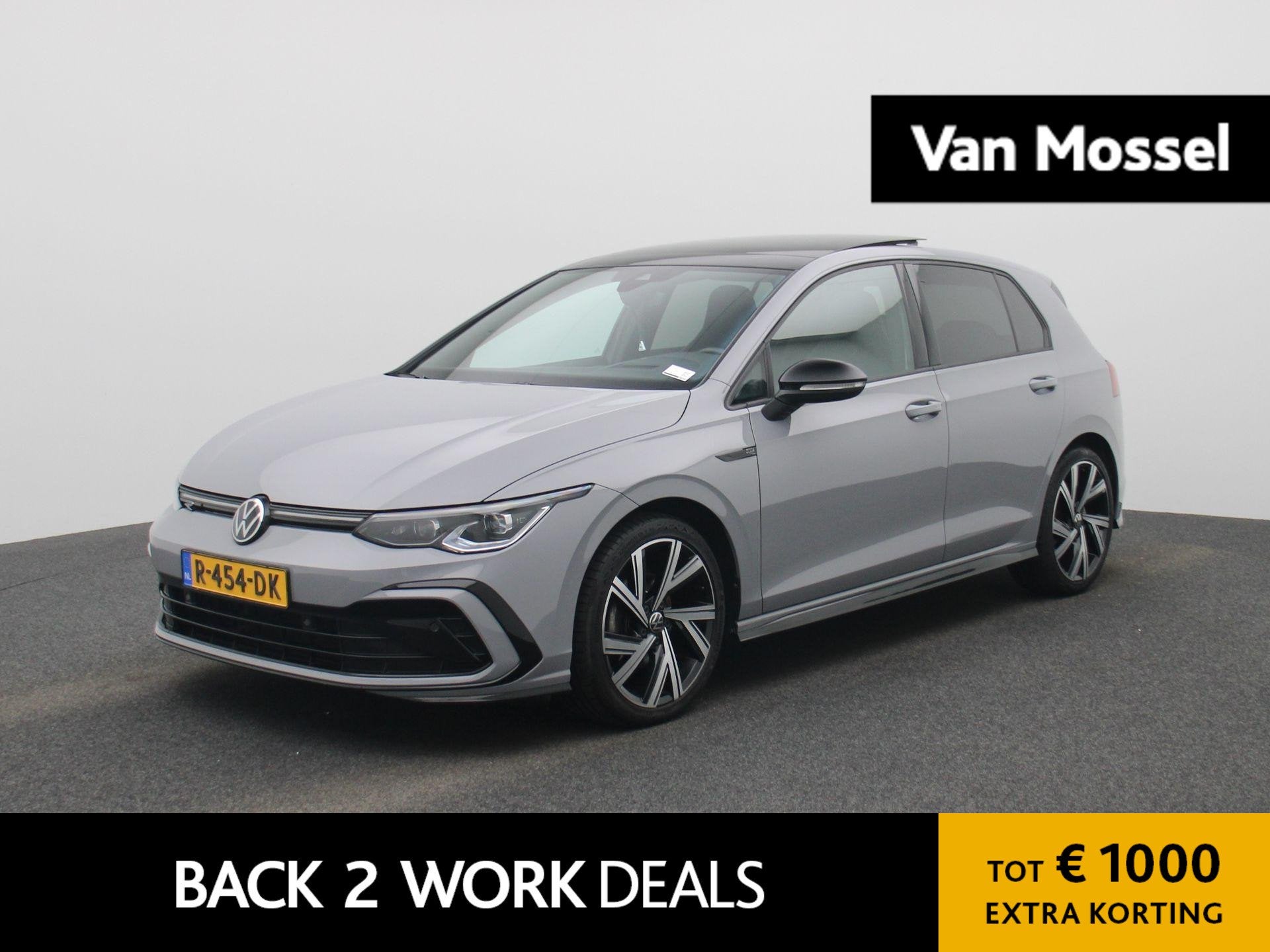 Volkswagen Golf 1.5 eTSI Aut. R-Line | Panoramadak | IQ Ligh