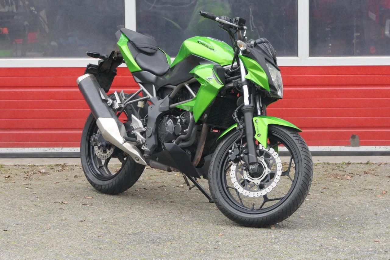 Kawasaki Z250SL ABS / BR250E | ONEDESIGN BLACK EDITION | 370, Particulier, Overig, 249 cc, 12 t/m 35 kW