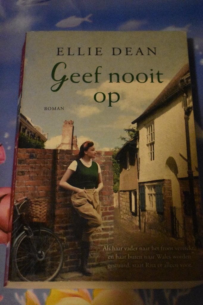 3 boeken van Ellie Dean, € 8,00 per stuk, Ophalen of Verzenden, Gelezen, Ellie Dean