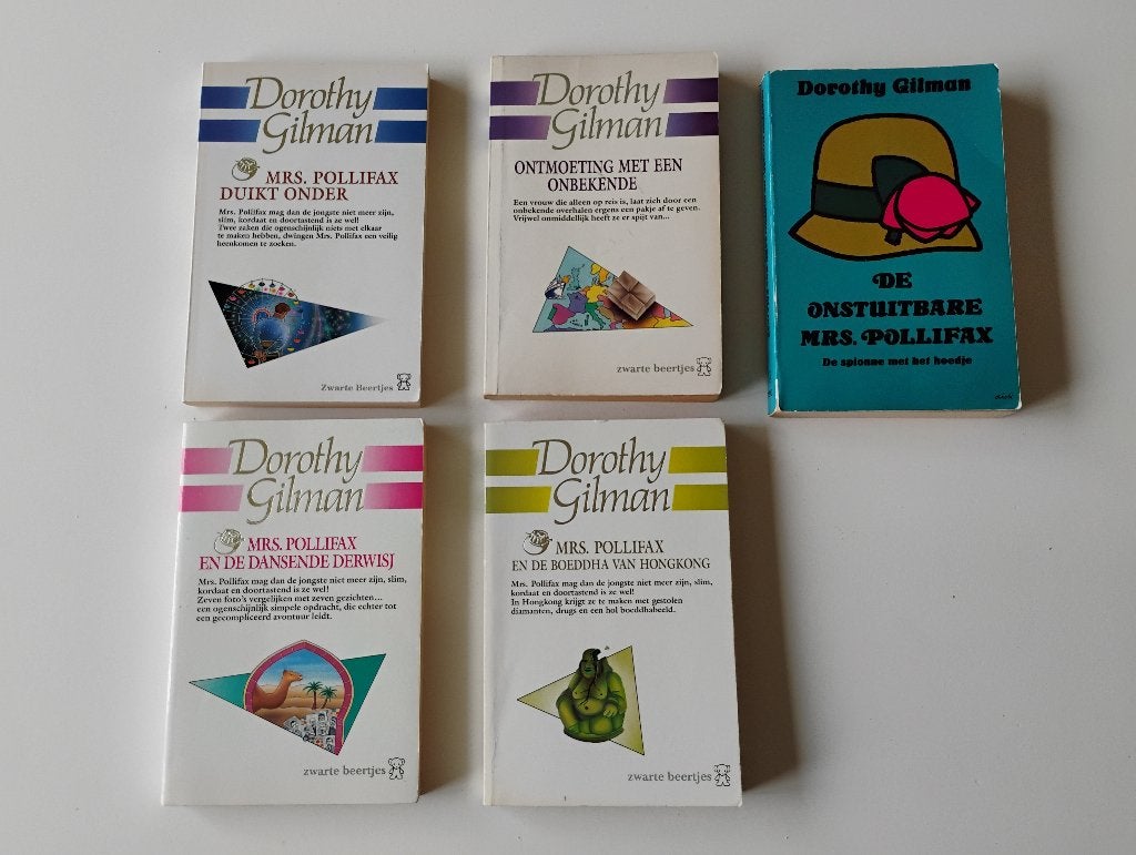 Diverse pockets Mrs. Pollifax D. Gilman per stuk te koop, Ophalen of Verzenden, Gelezen