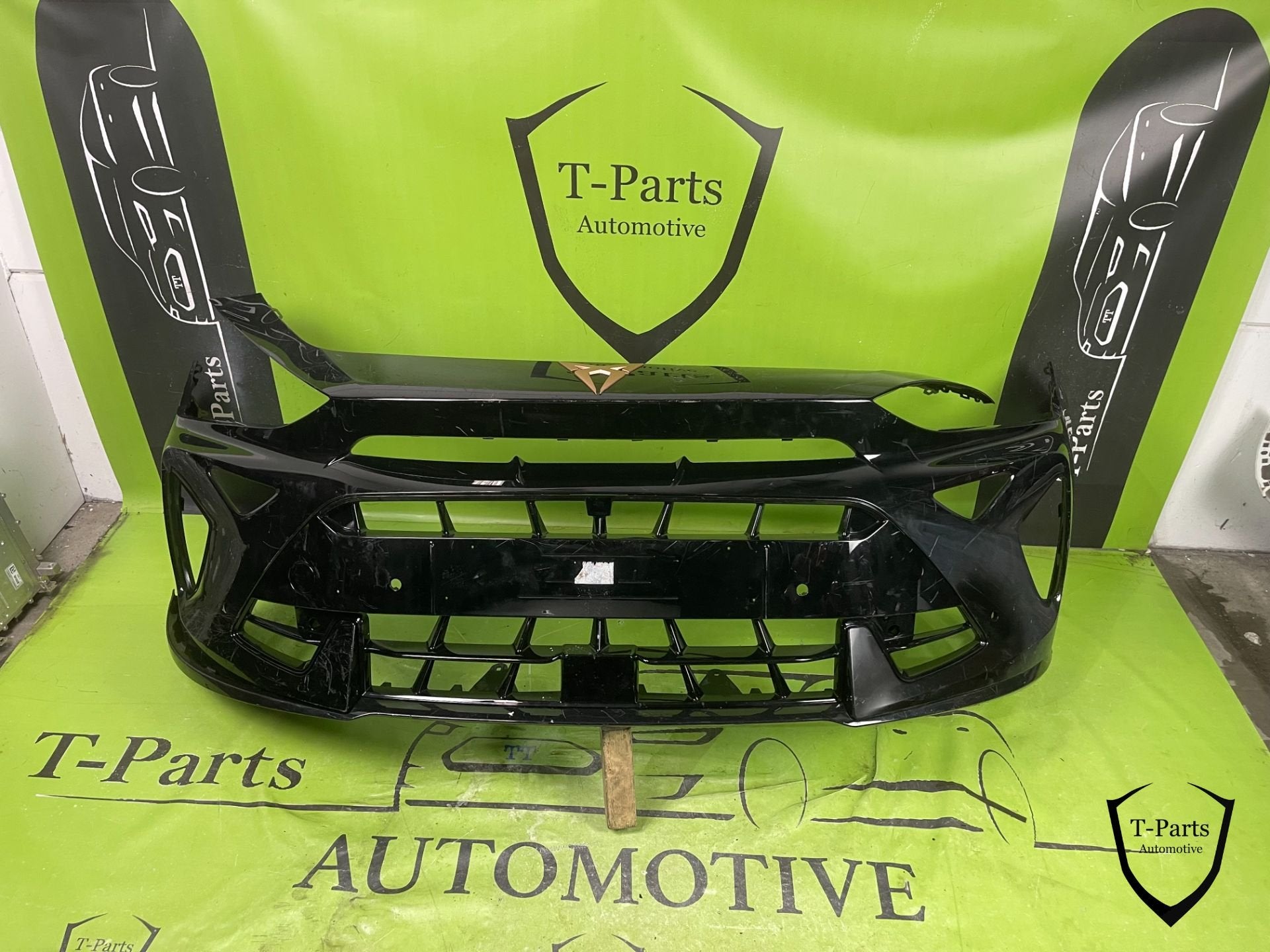 cupra formentor voorbumper bumper 23+, Info@fabrikant.eu, Ophalen of Verzenden, Bumper, Seat