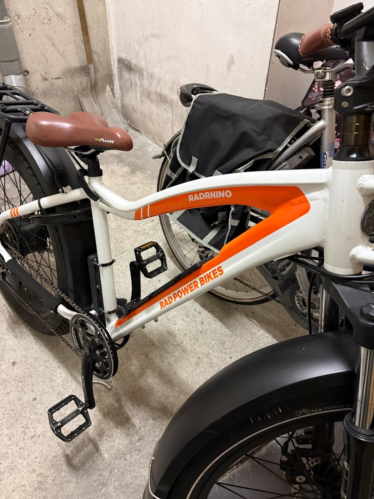 Rad Power Bikes RadRhino Fatbike E-bike, Zo goed als nieuw, 51 tot 55 cm, 50 km per accu of meer, Ophalen