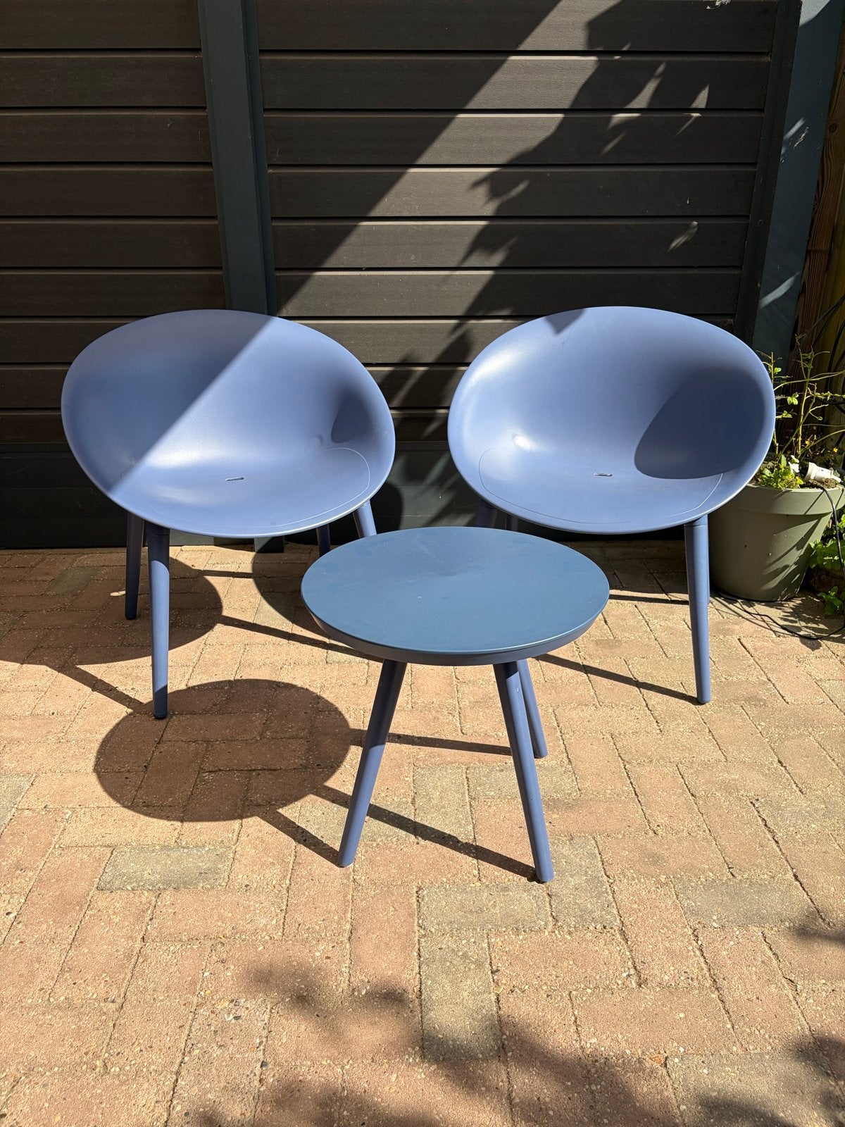 Marbella Outdoor Living Bistroset Blauw Tuinset kuipstoelen, Tuin en Terras, Tuinsets en Loungesets, Kunststof, Zo goed als nieuw