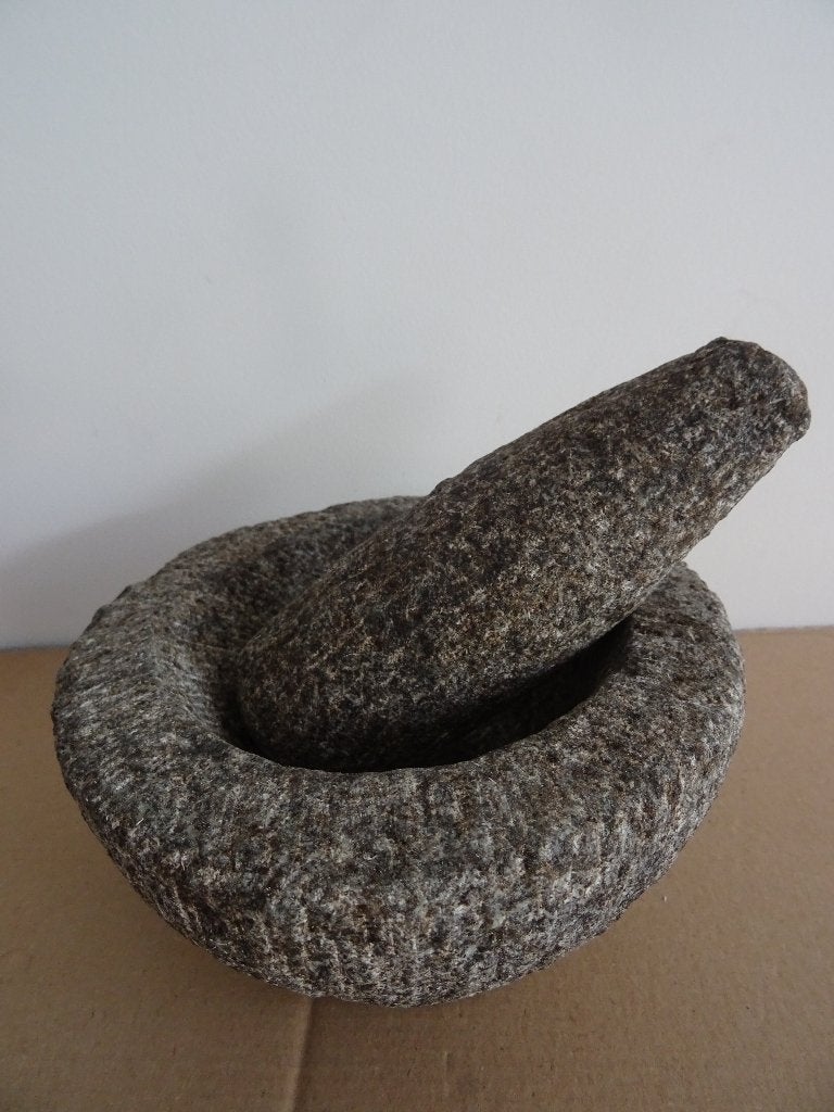 vijzel met stamper zware kruiden maler medicijn natuursteen, Ophalen of Verzenden, Natuurlijk materiaal, Meerkleurig, Overige merken