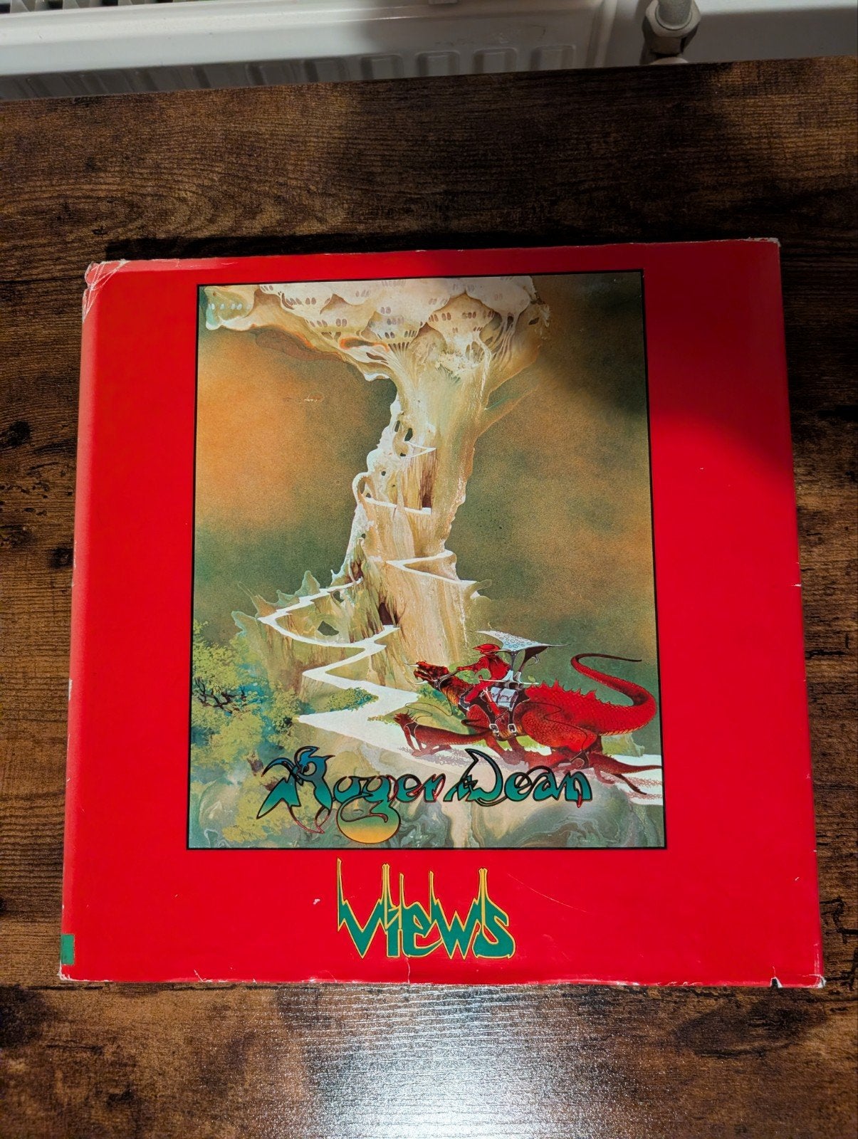 Roger Dean - Views (1981 Hardback) - Fantasy Kunstboek, Ophalen of Verzenden, Gelezen, Overige onderwerpen, Roger Dean