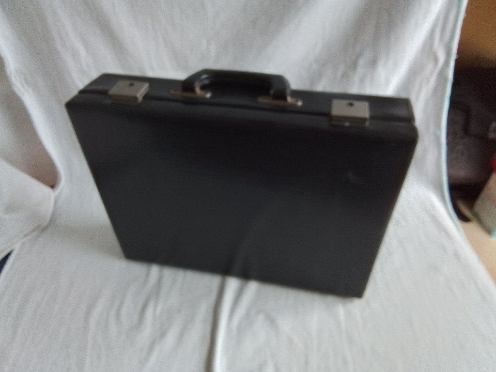 Attache kofertje, Gebruikt, Slot, Ophalen of Verzenden, Minder dan 35 cm