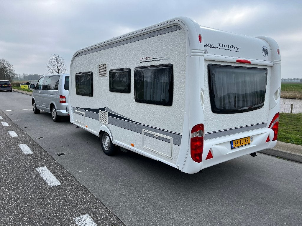 Hobby 460 UFE Excellent met grote voortent, Caravans en Kamperen, Caravans, Rondzit, Hobby, Frans bed, 4 tot 5 meter