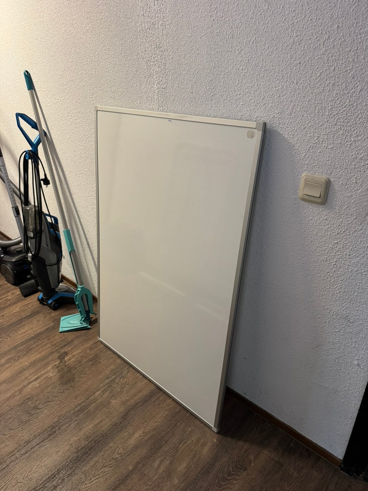 Dubbelzijdig Whiteboard, Ophalen, Zo goed als nieuw