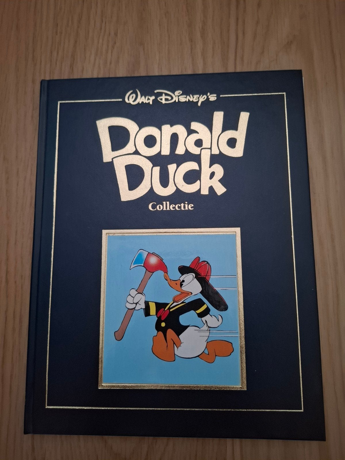 Walt Disney's Donald Duck Collectie - Brandweerman, Boeken, Eén stripboek, Ophalen of Verzenden, Zo goed als nieuw, Walt Disney
