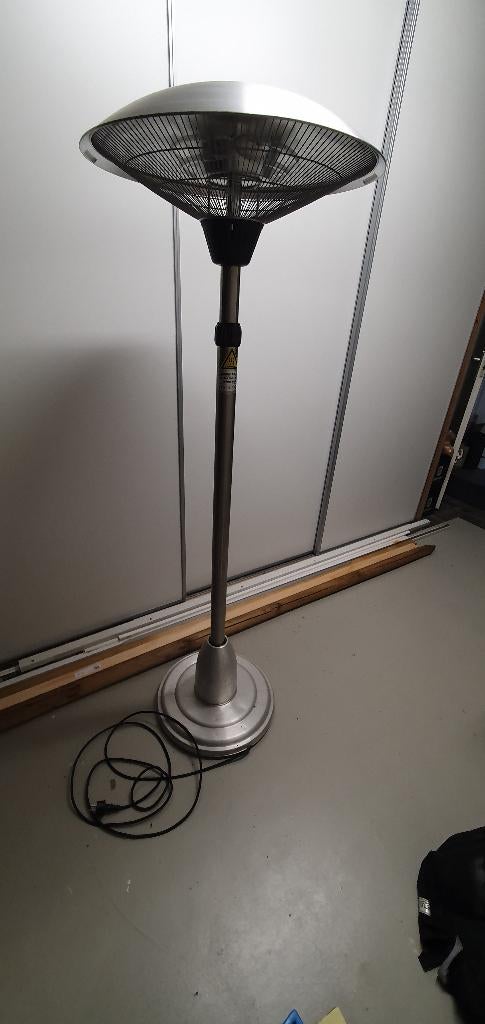 Terrasverwarmer elektrisch, Ophalen, Gebruikt, Elektrisch, Vloer