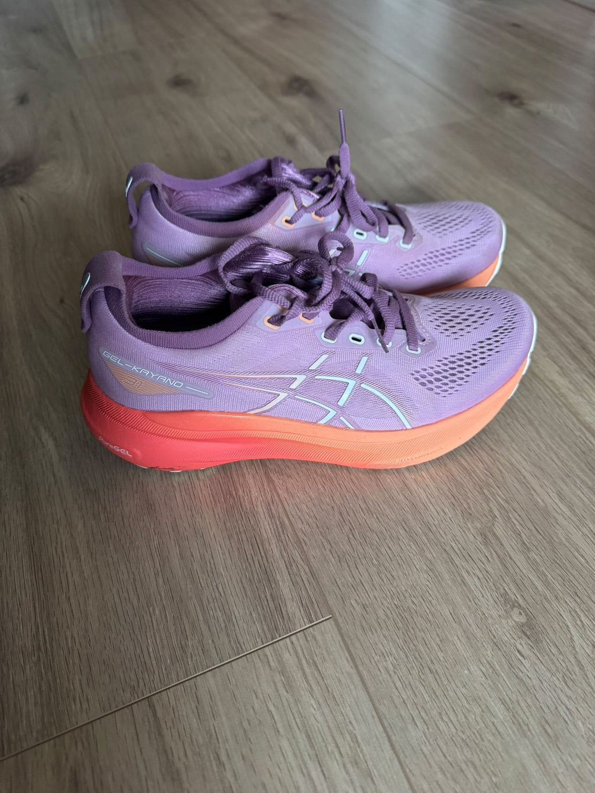 Hardloop schoenen, Sport en Fitness, Ophalen, Zo goed als nieuw, Hardloopschoenen, Asics