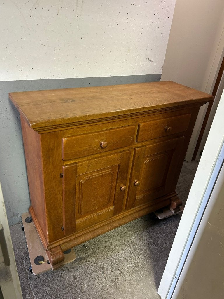 Rustieke stijl eikenhouten dressoir, Huis en Inrichting, Kasten | Dressoirs, Ophalen, Gebruikt, 150 tot 200 cm, Eikenhout