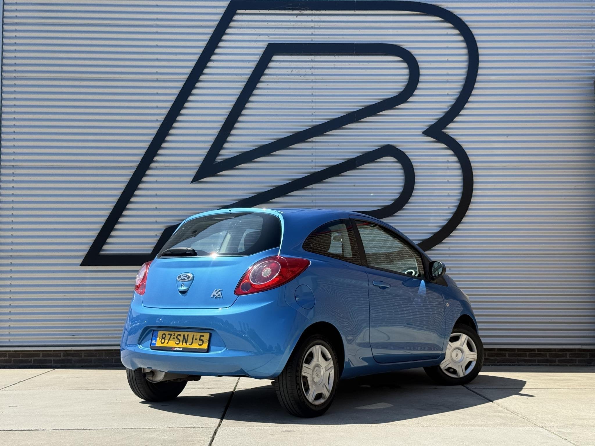 Ford Ka 1.2 Cool & Sound start/stop Airco|Elek ramen|Radio|S, Auto's, Ford, Voorwielaandrijving, Euro 5, Stof, Gebruikt