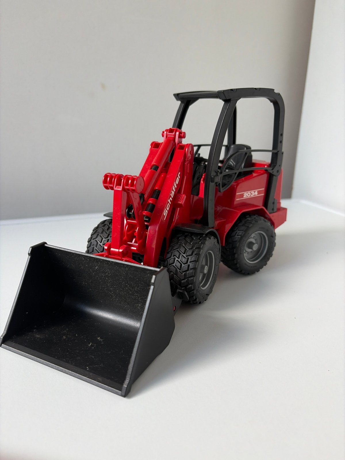 Bruder Schäffer shovel 2034, Ophalen, Gebruikt