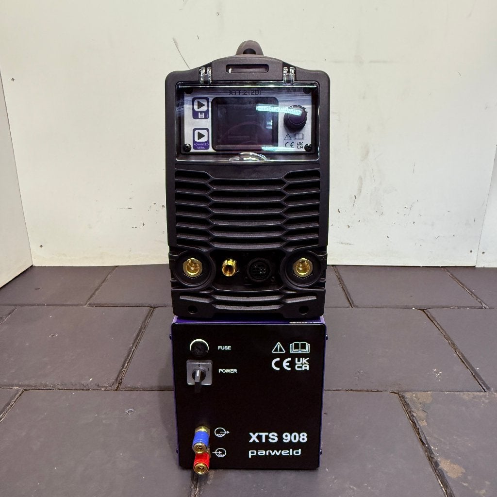 PARWELD XTT212DI ACDC TIG Lasapparaat WATERGEKOELD 8M PRO18, Weld-toorts BVBA, Ophalen of Verzenden, Tig, 150 tot 250 ampère