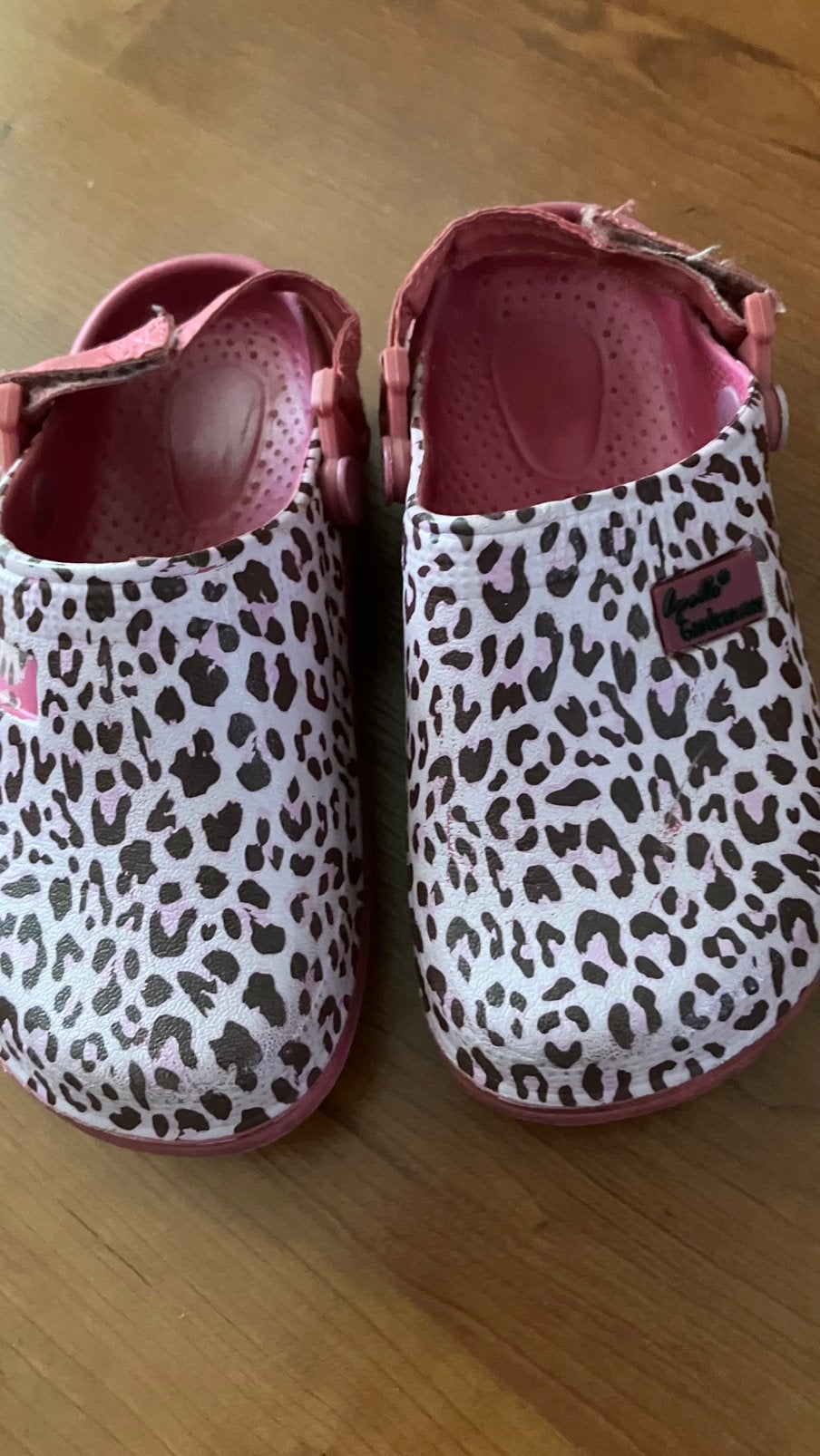Crocs klompjes panter roze maat 29/30, Ophalen of Verzenden, Zo goed als nieuw, Meisje, Overige typen