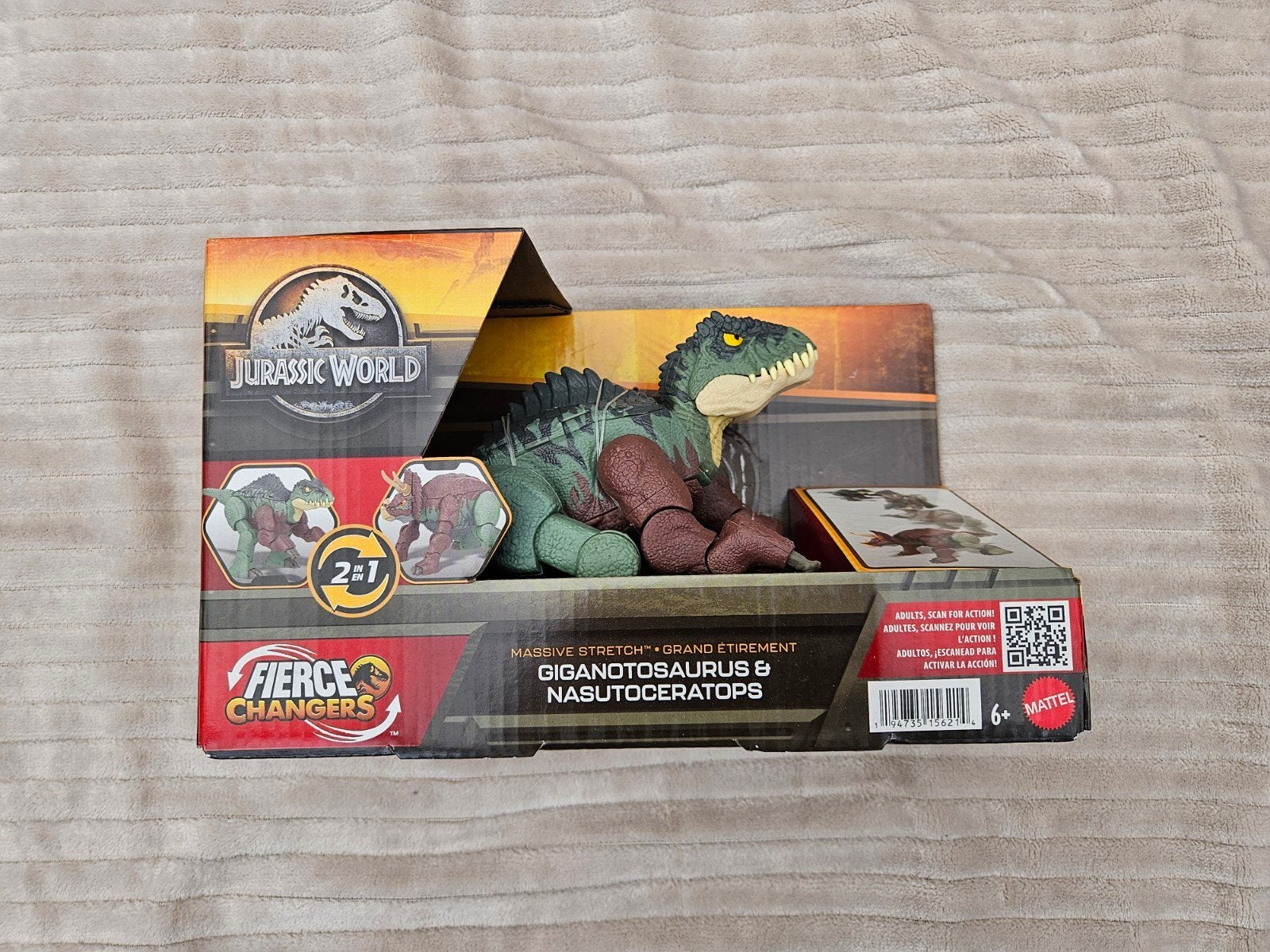 Jurassic World Fierce Changers Giganotosaurus & Nasutocerato, Ophalen of Verzenden, Nieuw