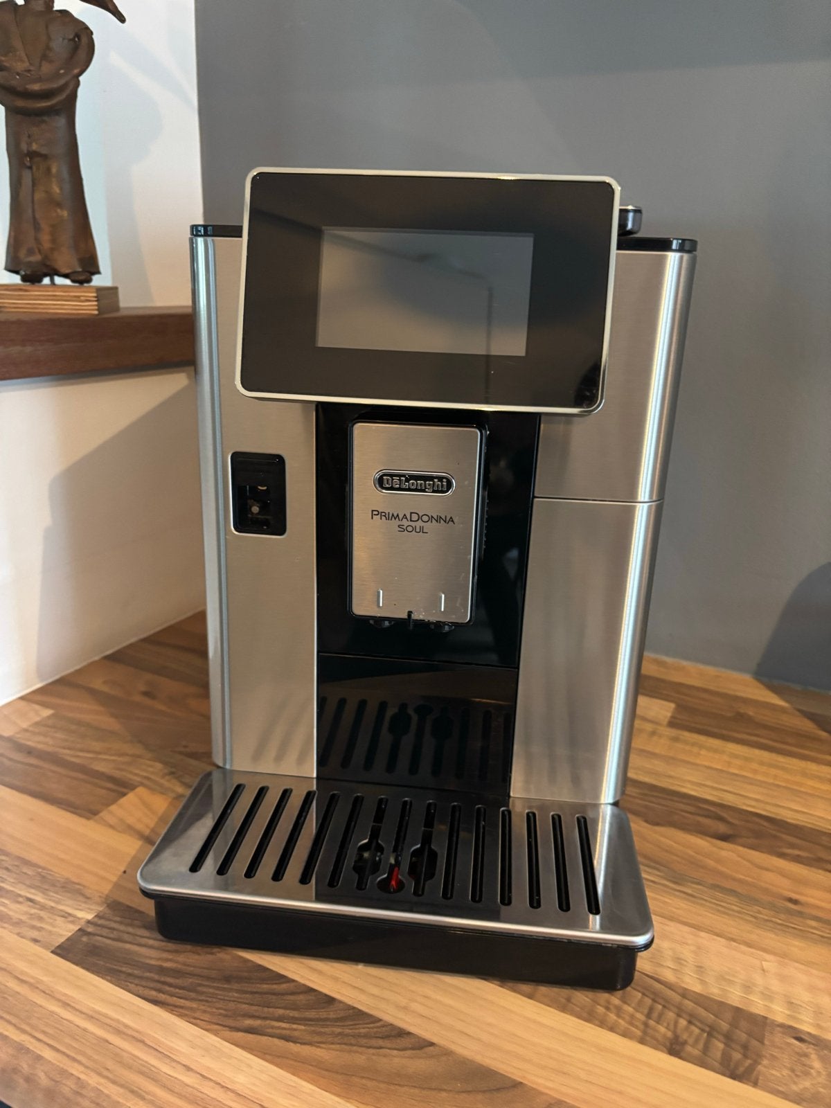 De'Longhi PrimaDonna Soul volautomatische espressomachine, Witgoed en Apparatuur, Afneembaar waterreservoir, Espresso apparaat