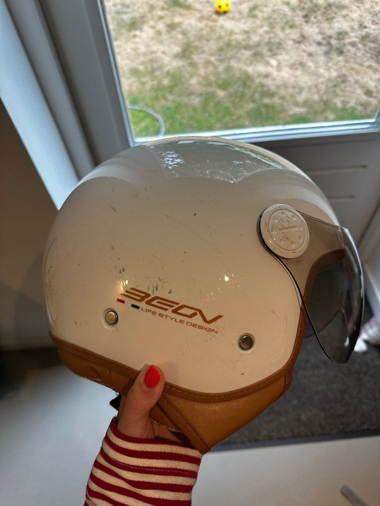 Beon helm, Ophalen, Gebruikt, Large, BEON