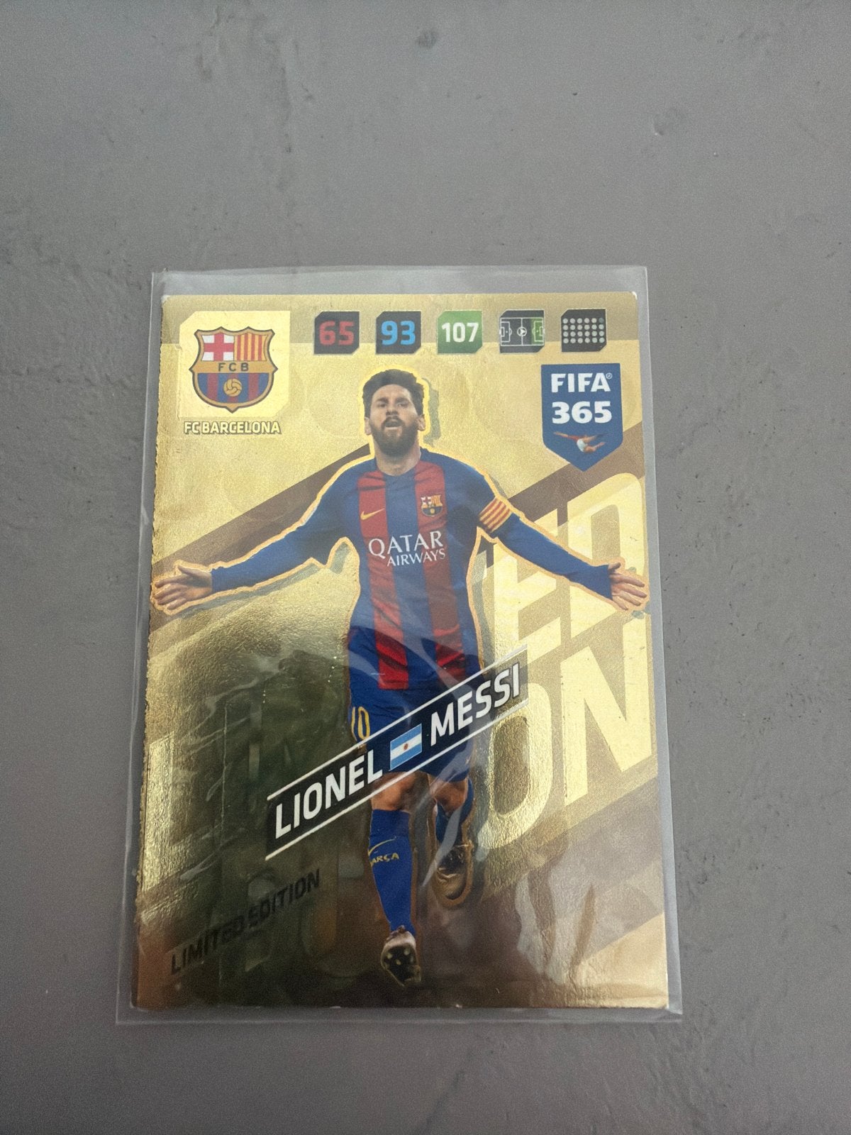 FIFA 365 Panini Adrenalyn XL 2017/2018 Lionel Messi Limited, Ophalen of Verzenden, Zo goed als nieuw, Buitenlandse clubs, Spelerskaart