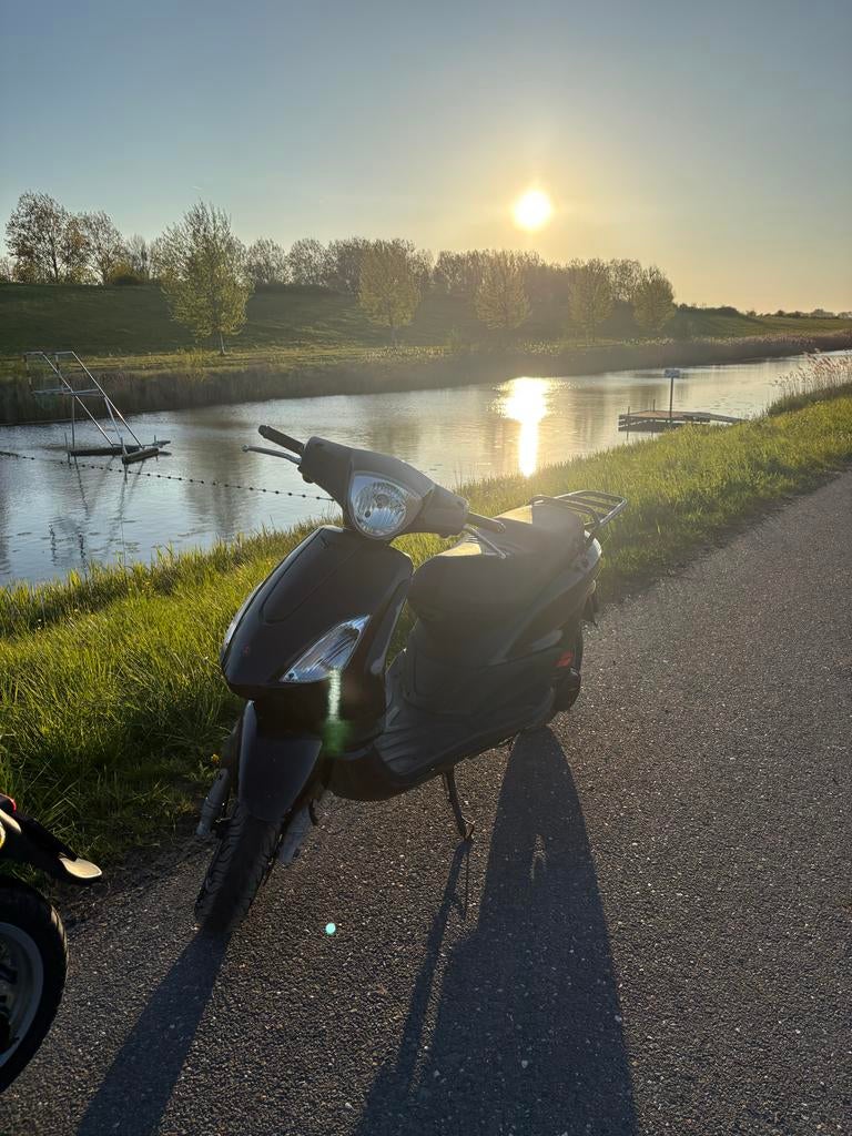 Piaggio Fly Scoter, Fietsen en Brommers, Brommeronderdelen | Scooters, Ophalen of Verzenden, Gebruikt, Overige typen, Piaggio