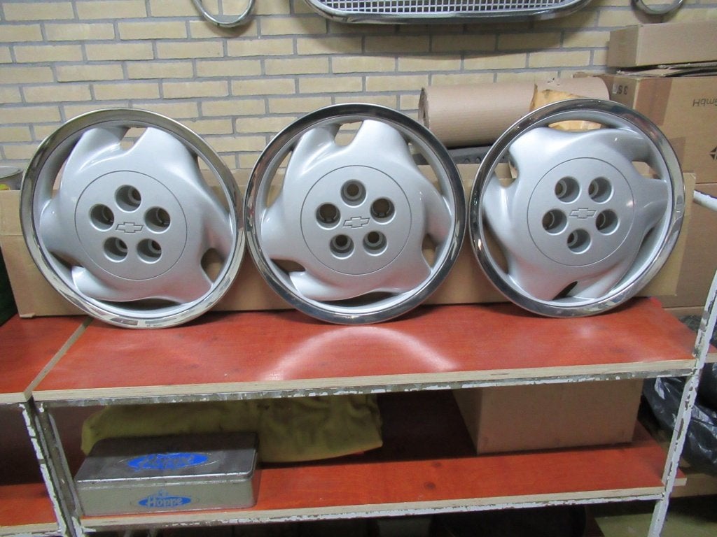 Set van 3 Chevrolet wieldoppen - Nieuwstaat, Ophalen of Verzenden, Nieuw