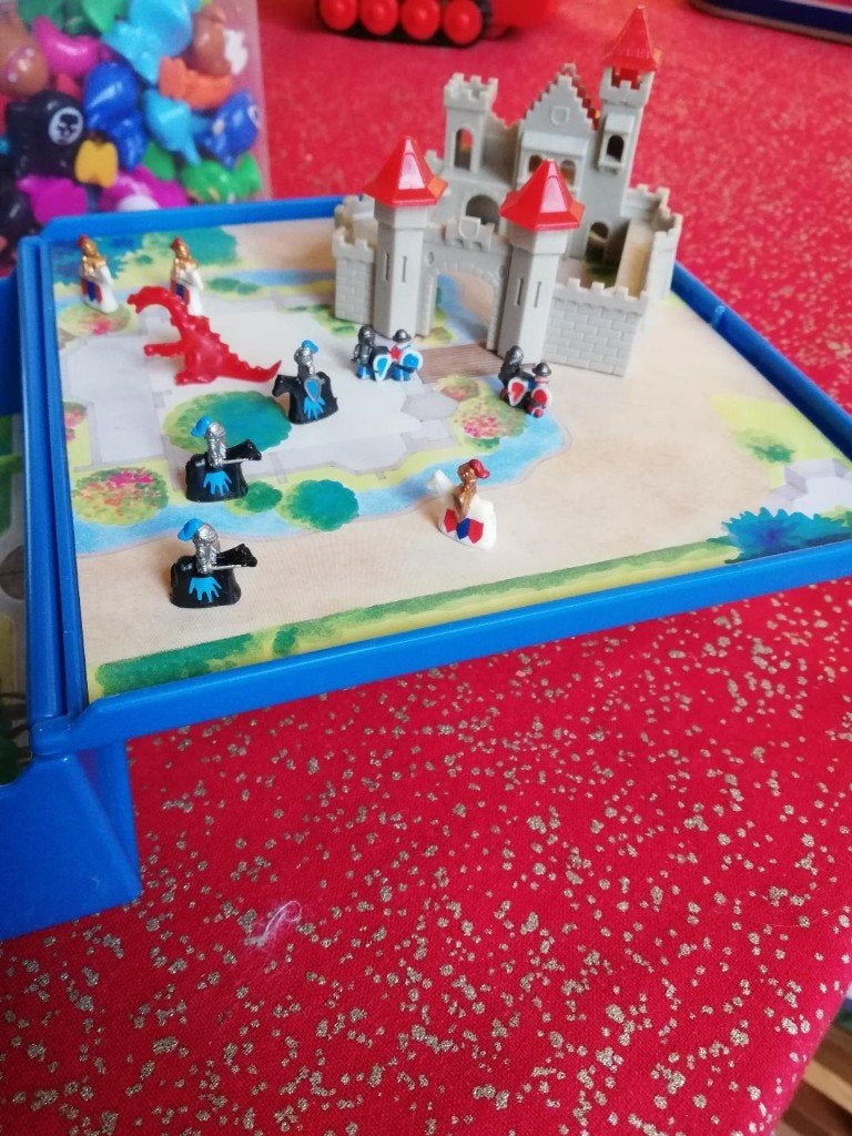 Playmobil: Miniatuur kasteel met ridders en een draak, Complete set, Ophalen of Verzenden, Zo goed als nieuw, Kasteel/Fort