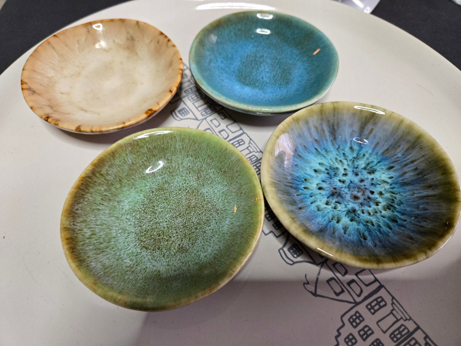 4 Superleuke Schaaltjes, Sojasaus Sushi, Theezakje, Ophalen of Verzenden, Zo goed als nieuw, Overige materialen, Schaal of Schalen