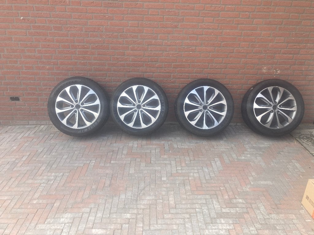 Velgen 18 inch Nissan quasqai, Auto-onderdelen, Ophalen, 18 inch, Gebruikt, Velg(en)
